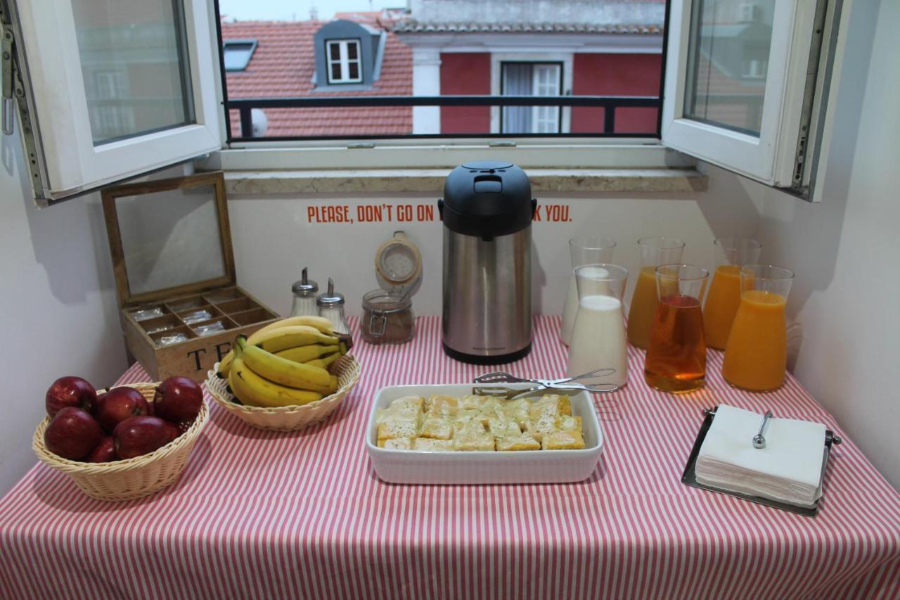 Inn Possible Lisbon Hostel Exterior photo